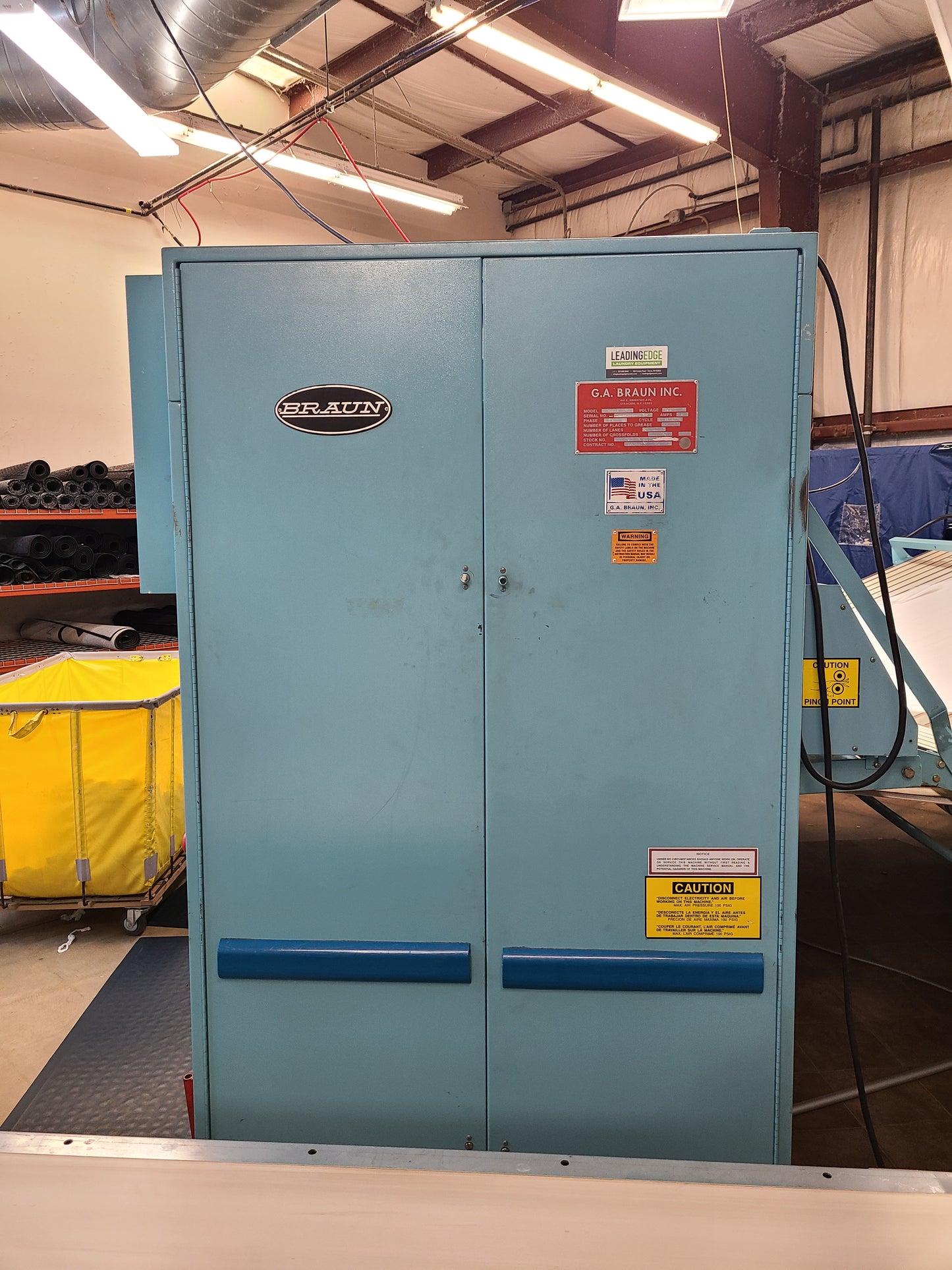 GA Braun Alpha 1200 Feeder 3 Station