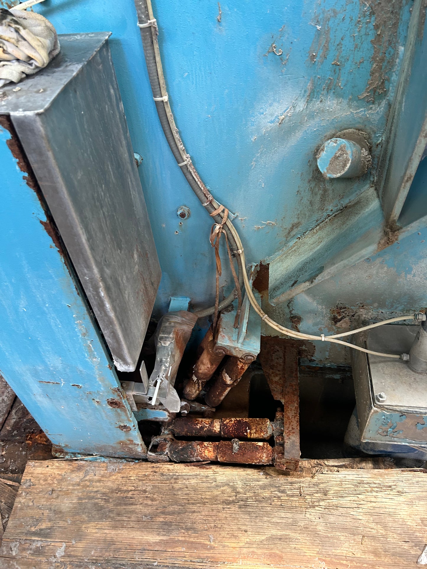 GA Braun 800 TSL Washer Extractor