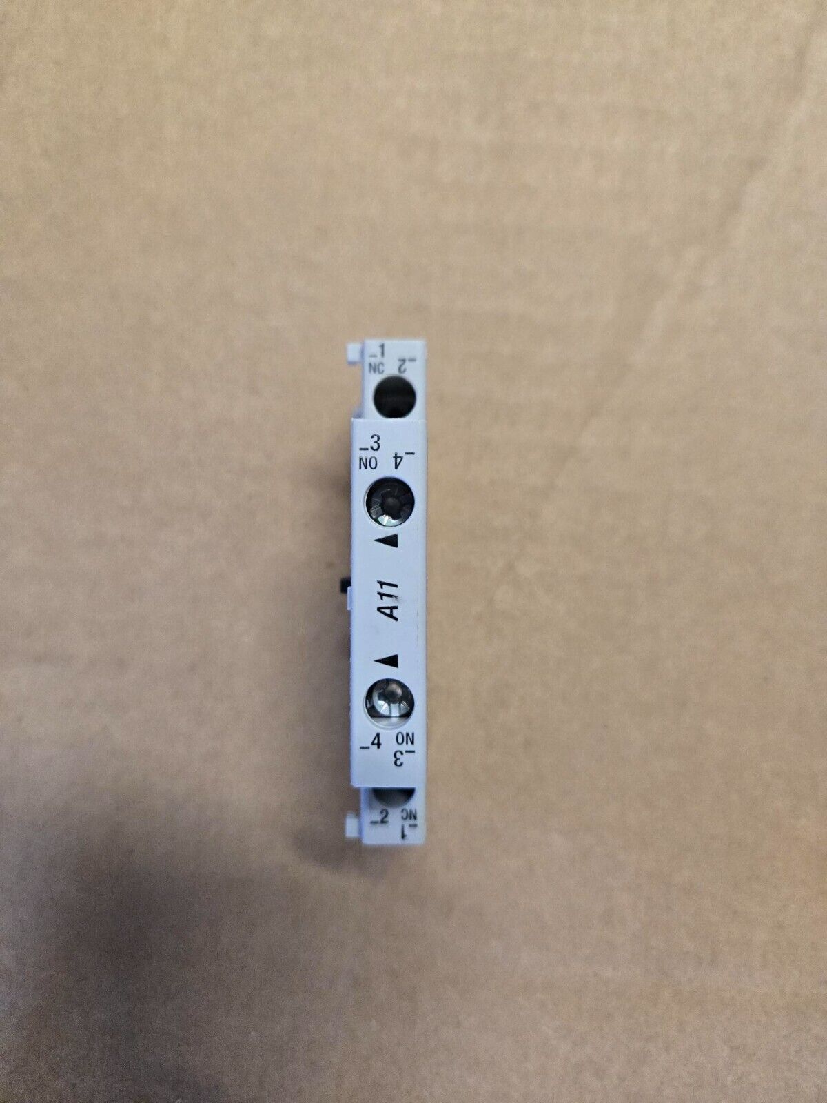 Allen Bradley 100-SA11 auxiliary contact block