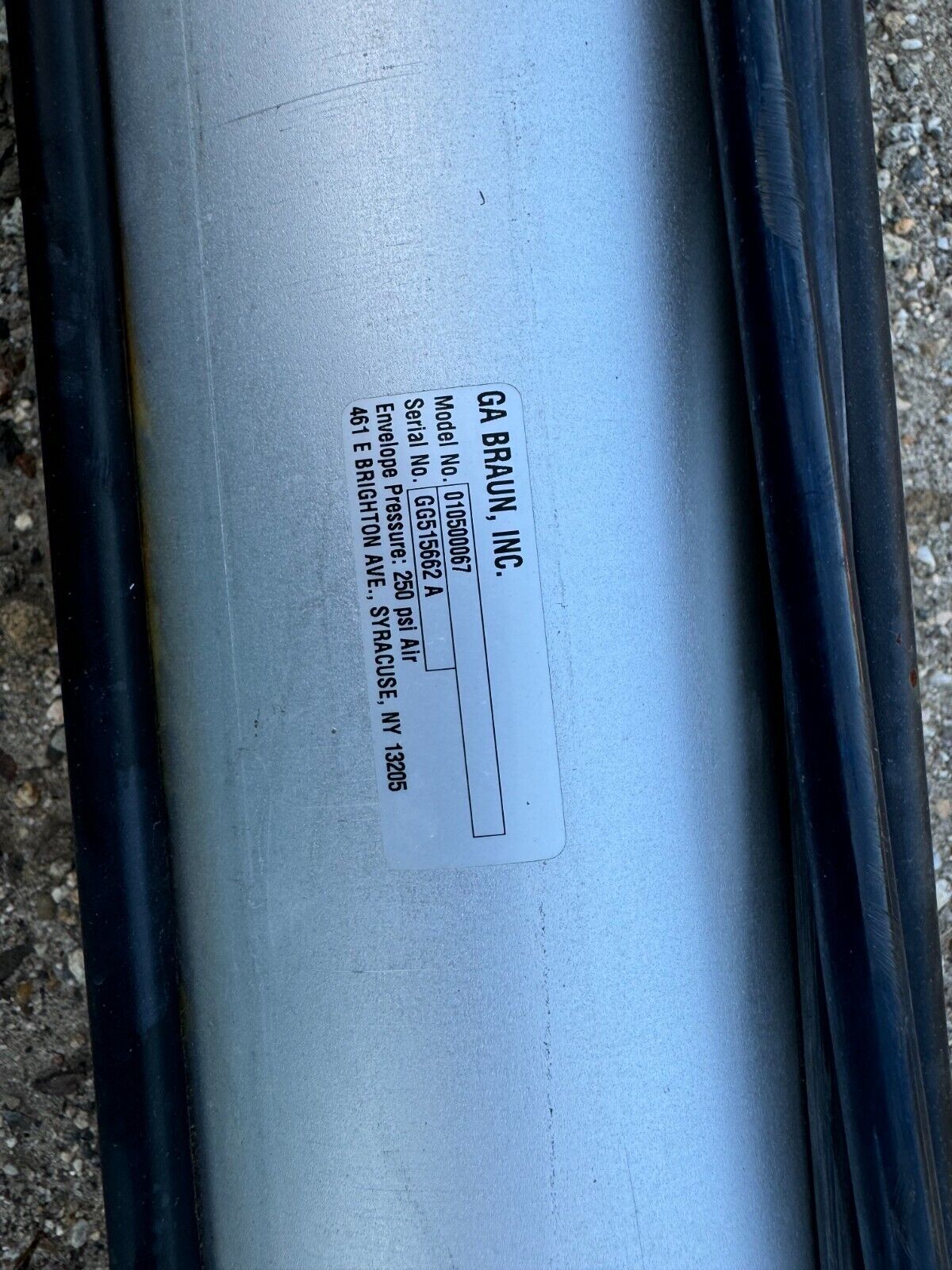 GA Braun 010500067 Lifting Cylinder (010500090) New part number