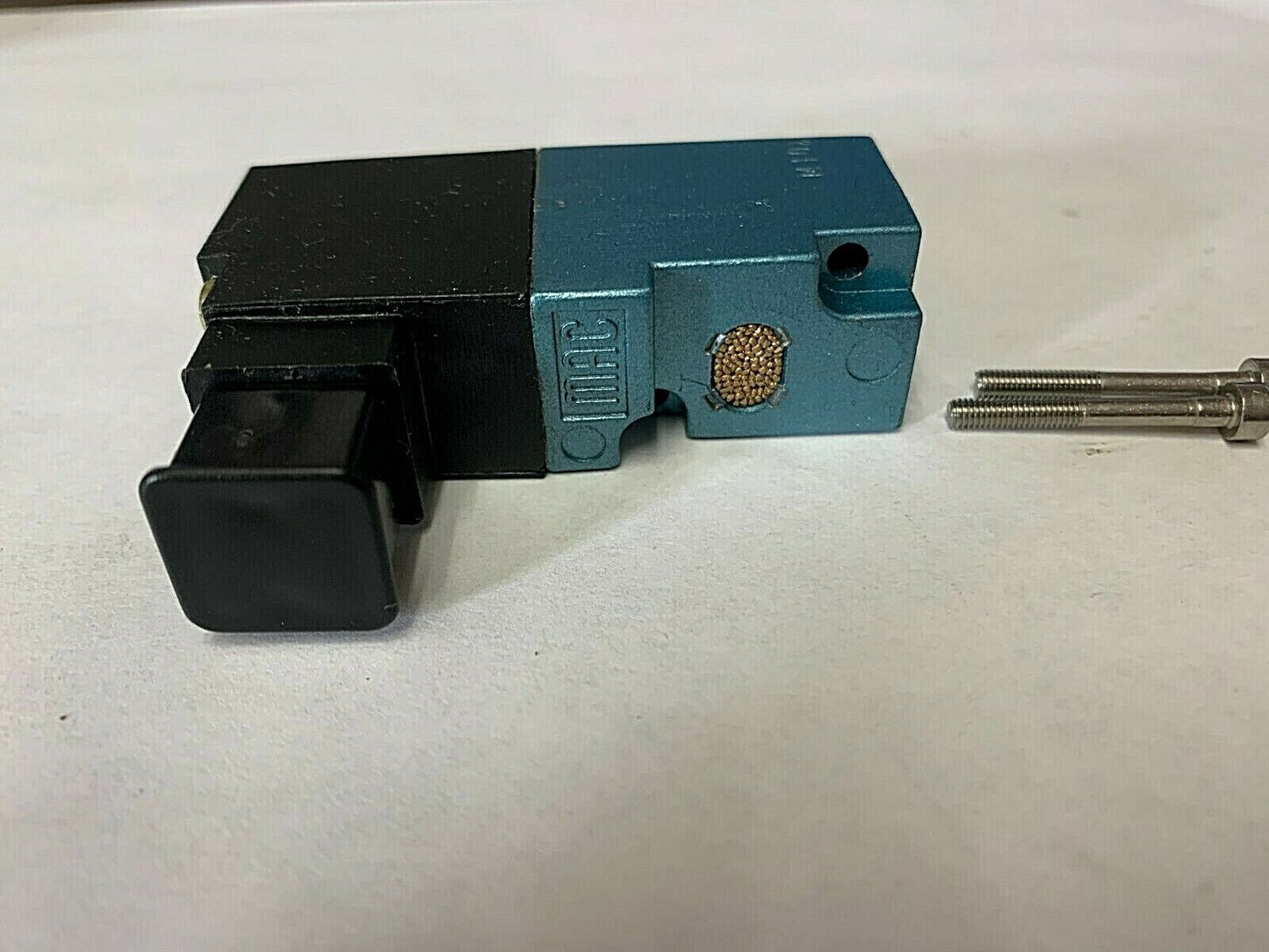DM3A-DJAJ-1KJ Manufactured by MAC VALVES INC