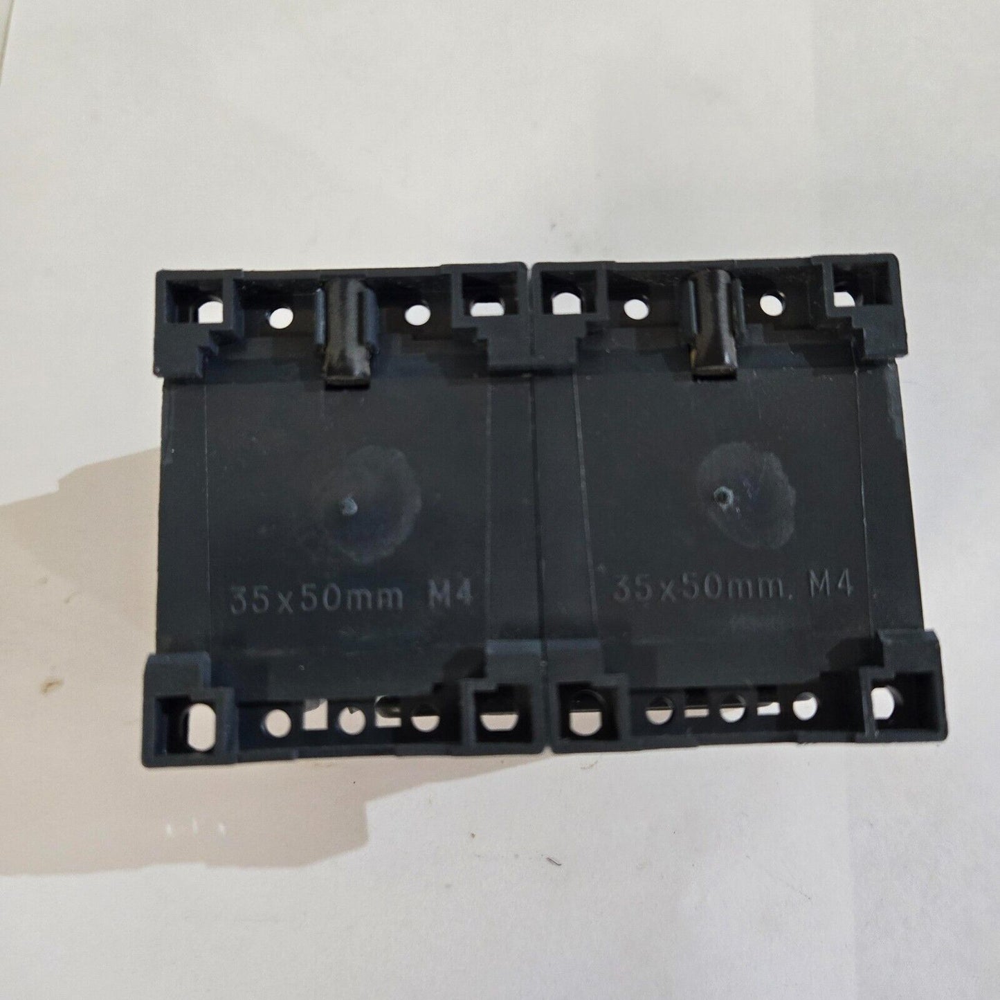 Schneider LC2K0601B72