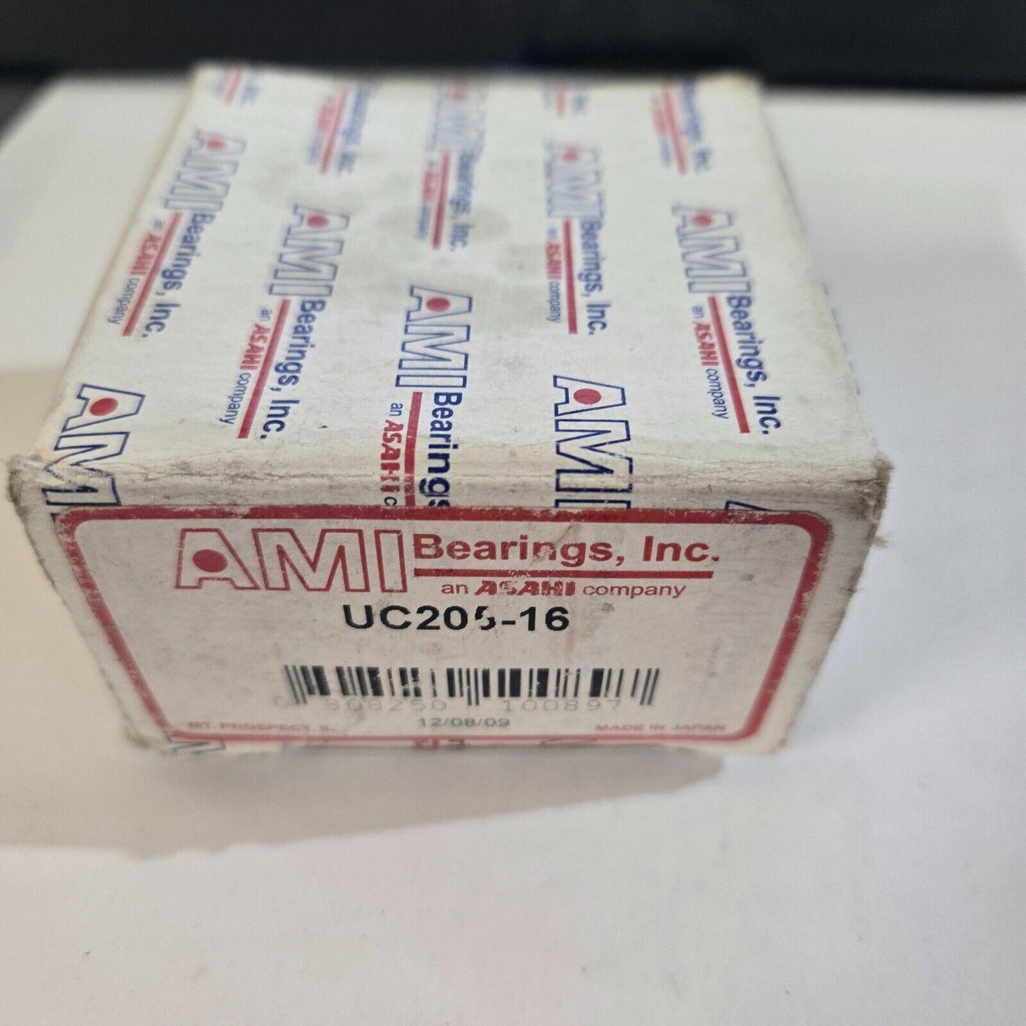 AMI UC205-16