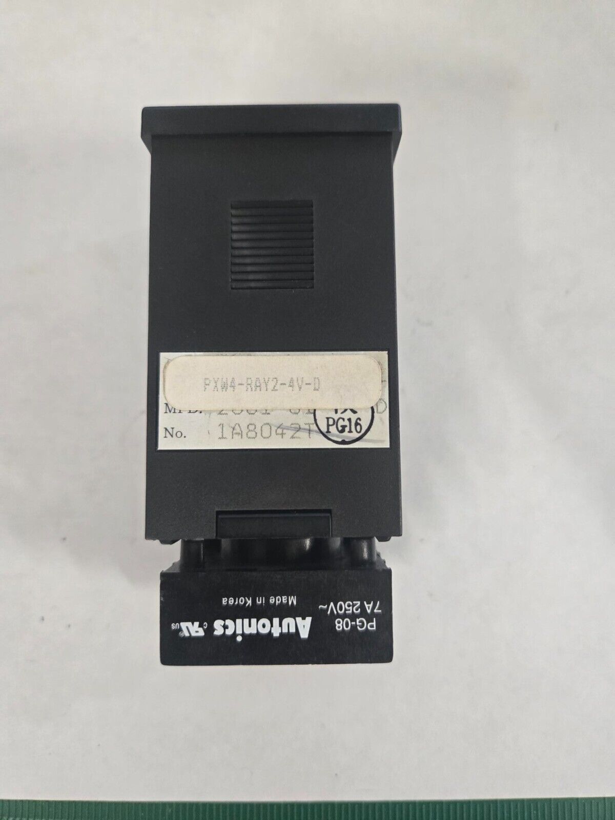 Chicago Dryer 4202-300 TEMP CONTROL 1/16 DIN TYPE J