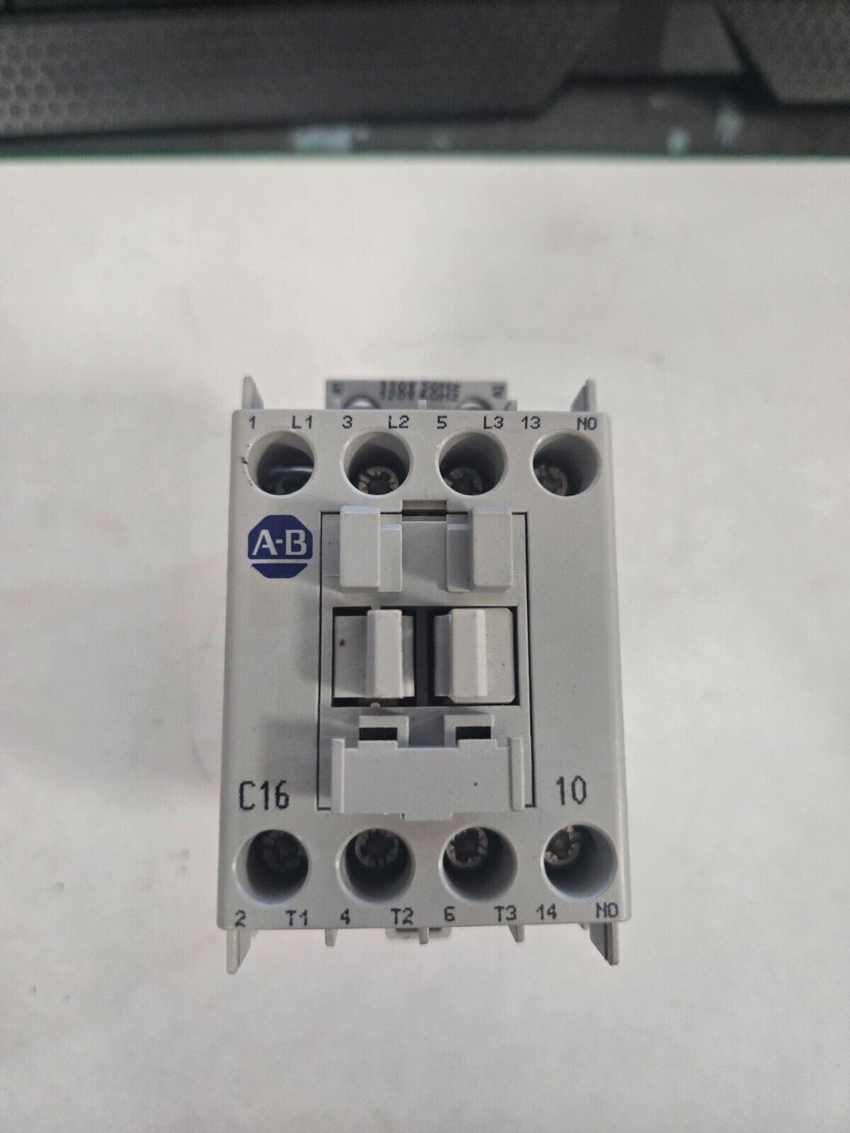 Allen Bradley 104-C16D22