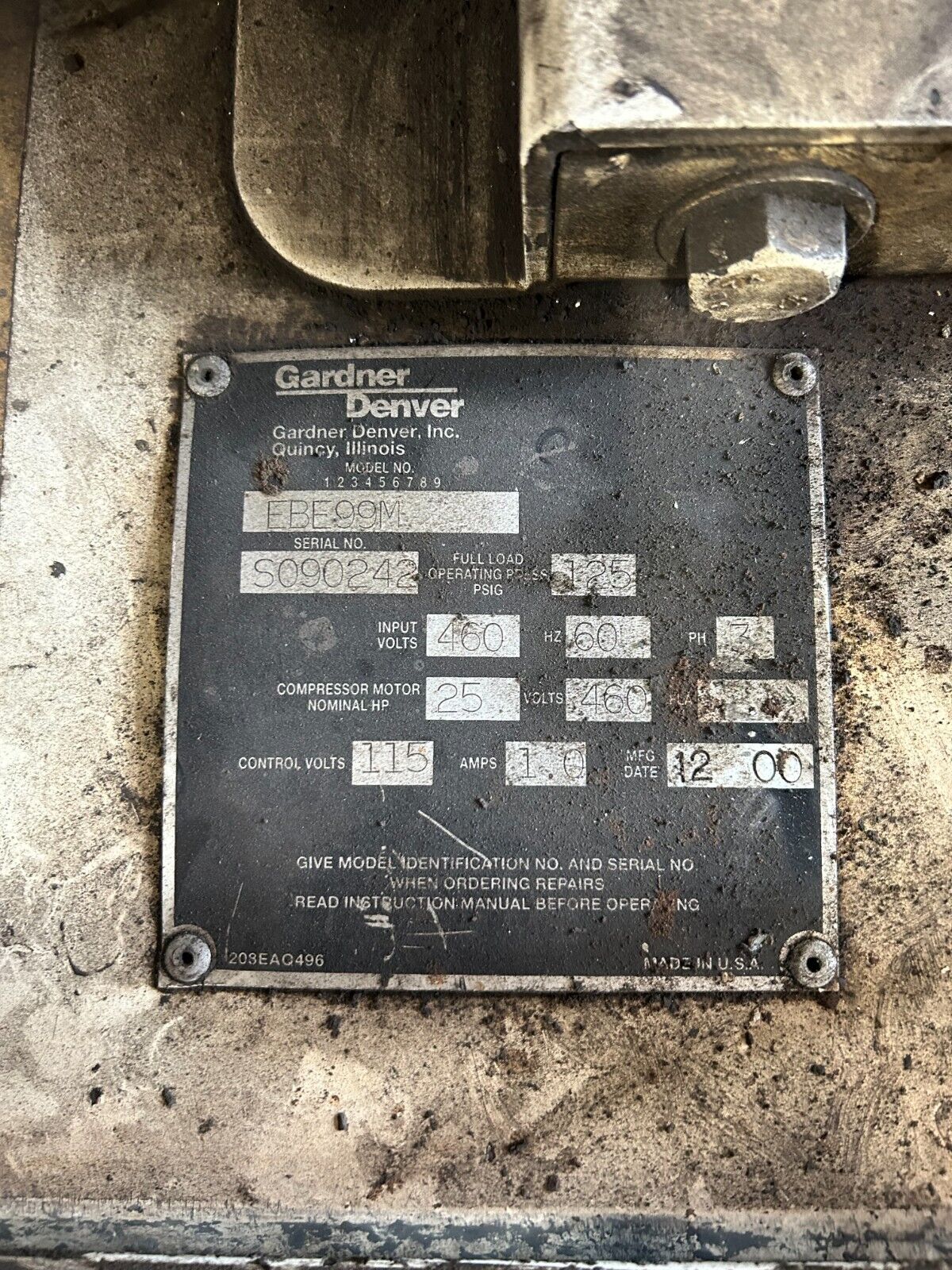 Gardner-Denver 25HP Rotary Screw Air Compressor Model EBE99M 460V 31565Hrs