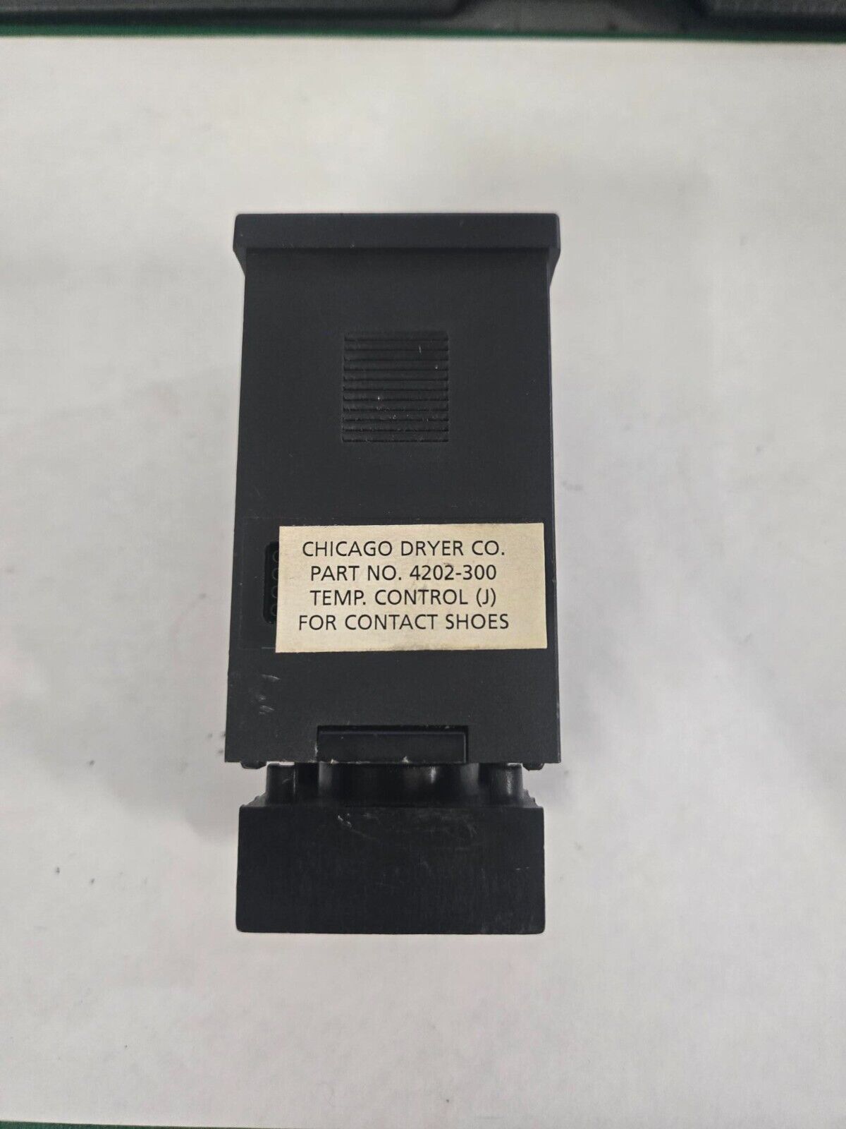 Chicago Dryer 4202-300 TEMP CONTROL 1/16 DIN TYPE J