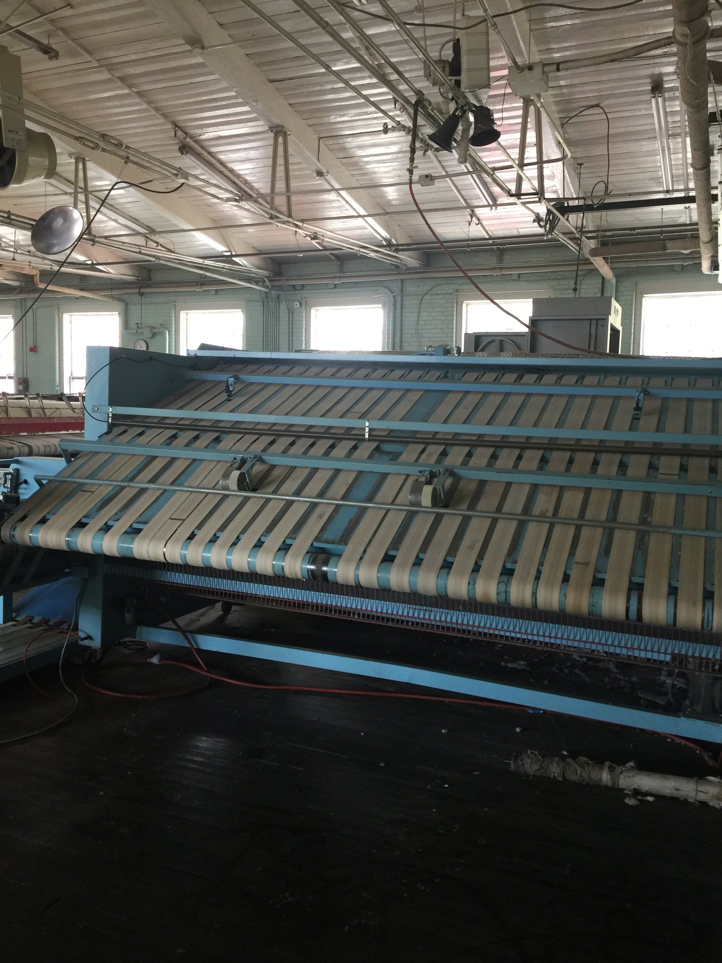 GA Braun Omega Folder 1989 4 Lane w. 4 Lane Small Piece Accumulator