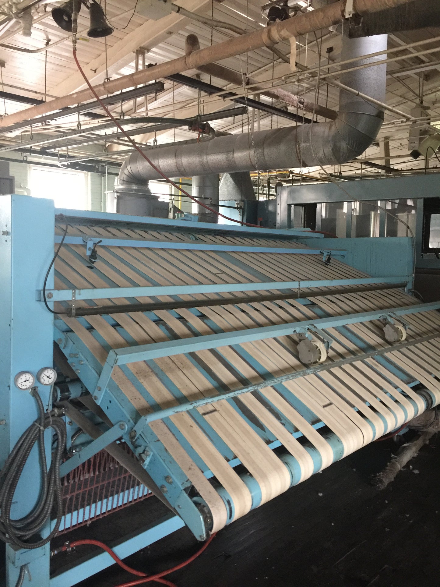 GA Braun Omega Folder 1989 4 Lane w. 4 Lane Small Piece Accumulator