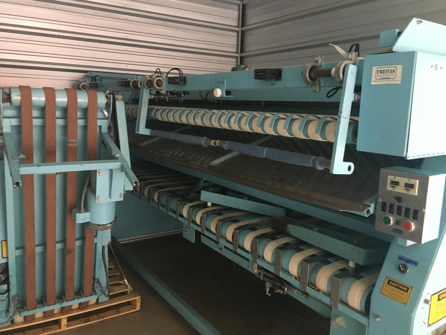 GA Braun Omega Folder 1989 4 Lane w. 4 Lane Small Piece Accumulator