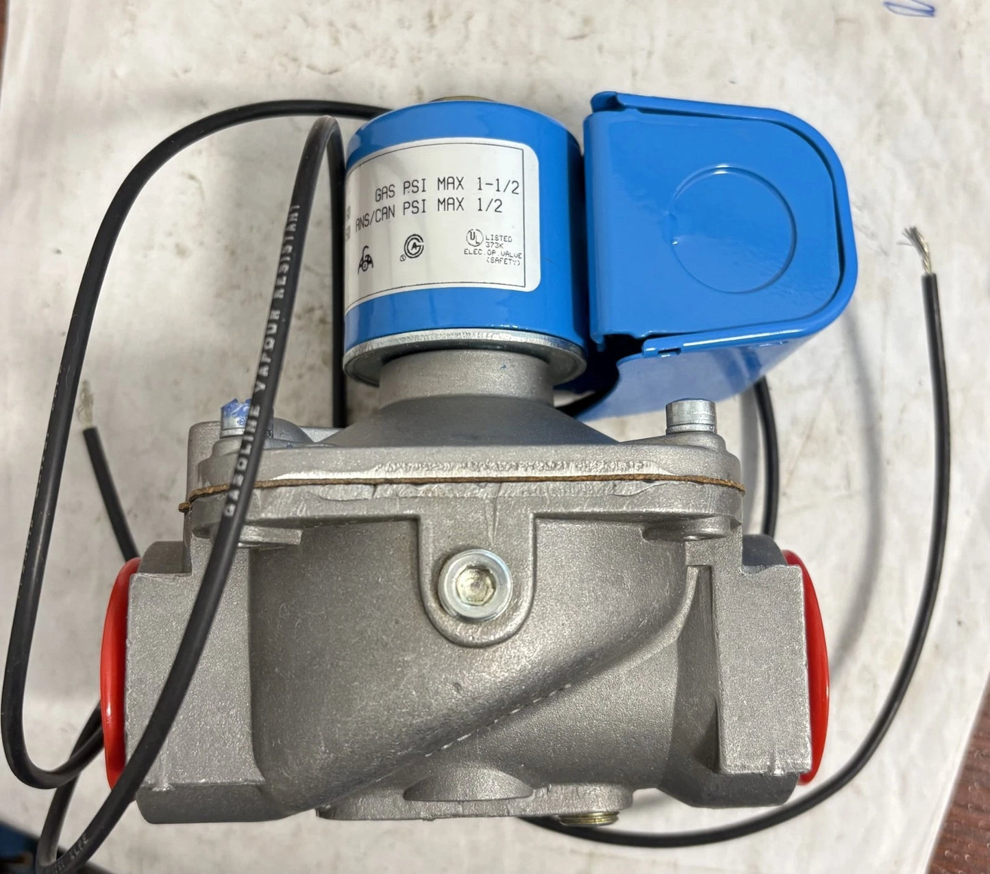New ITT Model D Aluminium Solenoid Gas Valve 120VAC Coil-1 1/2 #K3A562S