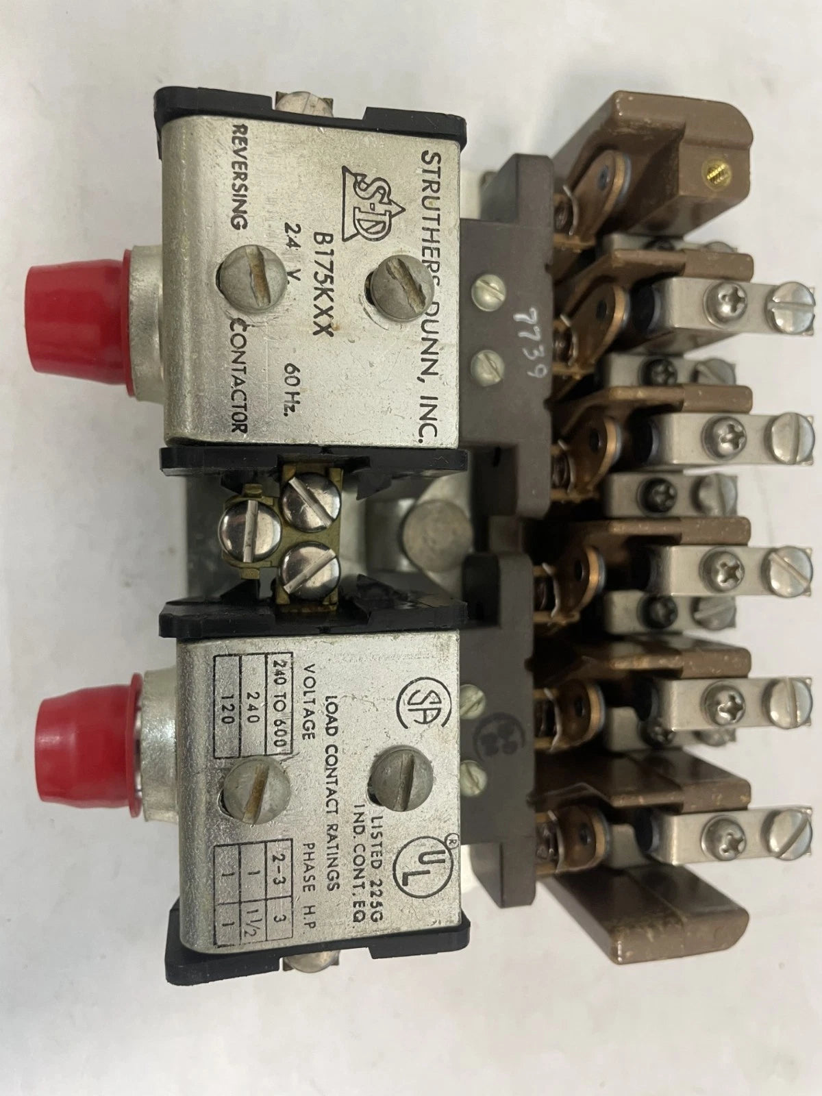 New Schneider #B175KXX Contactor Reversing 24V, 50/60 CY, 2-3PH/3HP